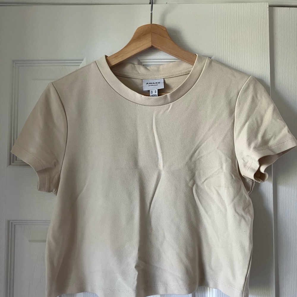 Vero Moda Cream Fitted Crop T-Shirt